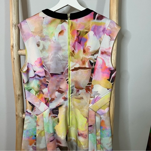 Ted Baker London Jeneyy Electric Daydream Dress 4 / 12 - Picture 8 of 10